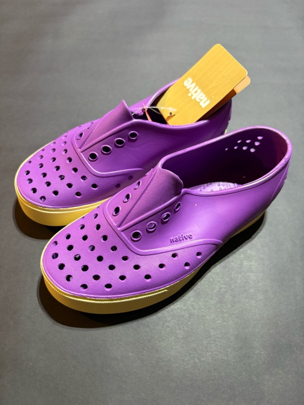 Kid's Native purple rubber slip-on shoe (size J1) - NEW with tags!!
